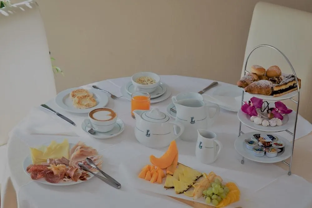 Maison Hotel Lalla Cesenatico 4*,  Italy