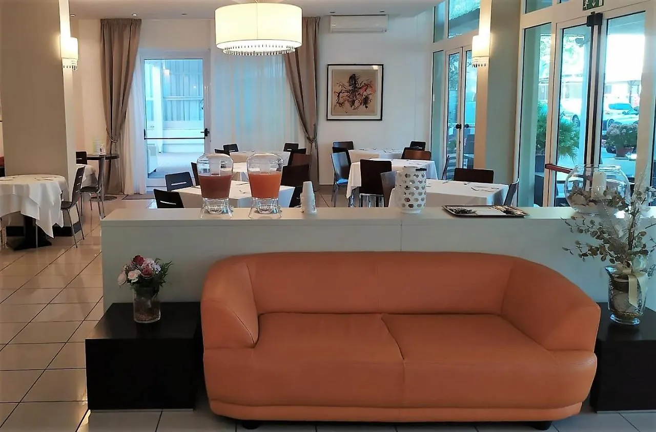 Maison Hotel Lalla Cesenatico
